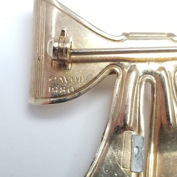 Vintage Avon Large Gold Tone Bow Shaped Brooch, Ribbon Lapel Pin, Retro - Picture 4 of 7
